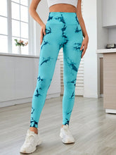 Load image into Gallery viewer, Printed High Waist Active Leggings