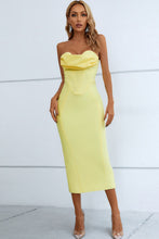 Load image into Gallery viewer, Seam Detail Strapless Sweetheart Neck Dress
