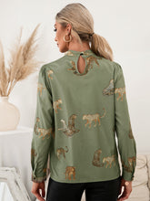 Load image into Gallery viewer, Leopard Graphic Mock Neck Puff Sleeve Blouse
