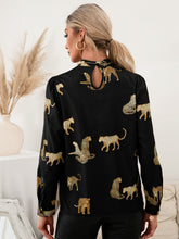 Load image into Gallery viewer, Leopard Graphic Mock Neck Puff Sleeve Blouse
