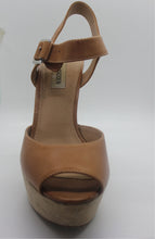 Load image into Gallery viewer, Steve Madden Camel
