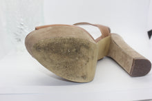 Load image into Gallery viewer, Steve Madden Camel
