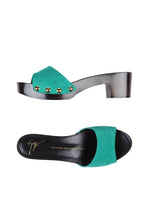 Load image into Gallery viewer, Giuseppe Zanotti Emerald Mule
